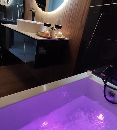 Chill Out Studio Jacuzzi & Sea Views لقنت المظهر الخارجي الصورة
